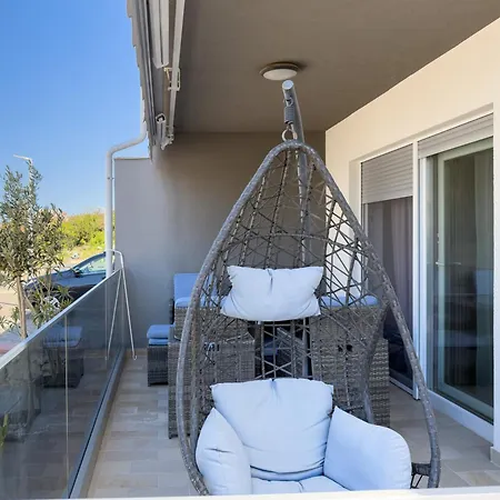 Enamare Mit Terrasse * Šimuni